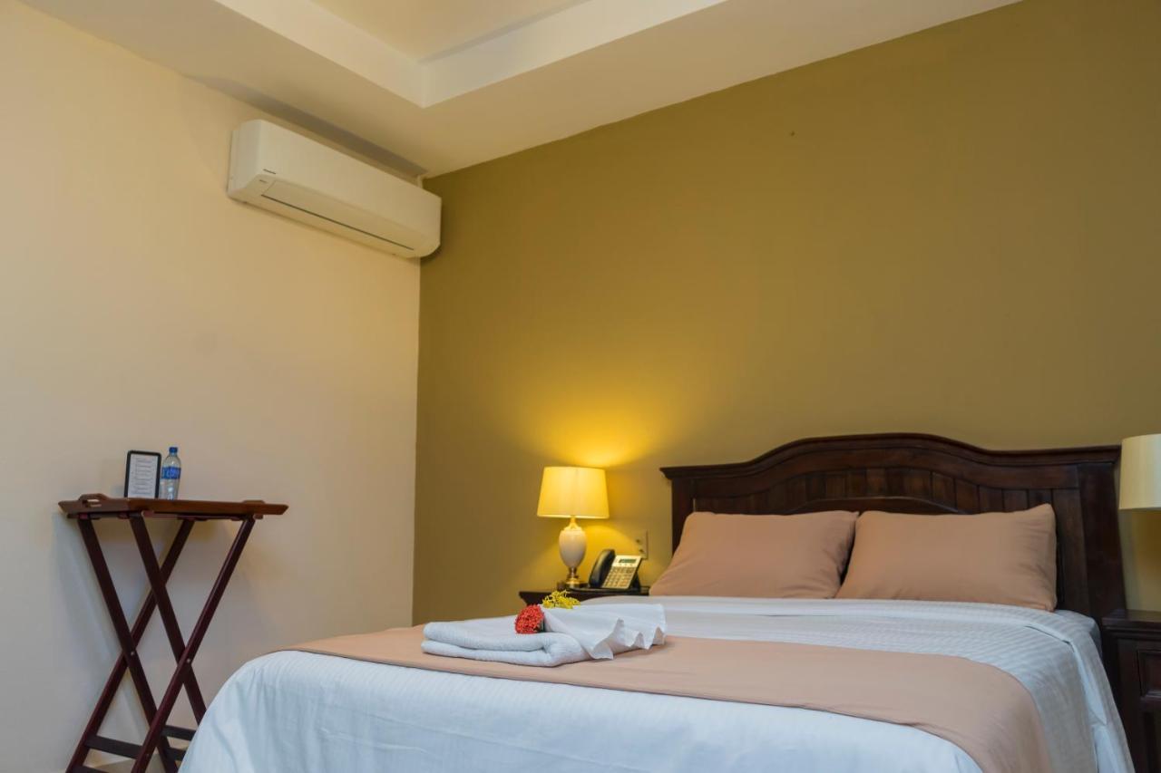 Farallones Hotel Chinandega Ngoại thất bức ảnh