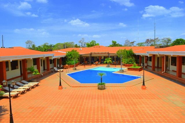 Farallones Hotel Chinandega Ngoại thất bức ảnh