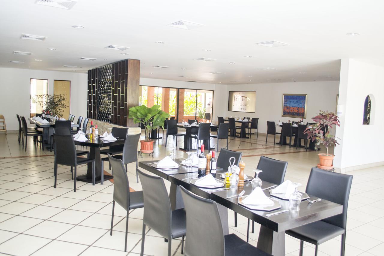 Farallones Hotel Chinandega Ngoại thất bức ảnh