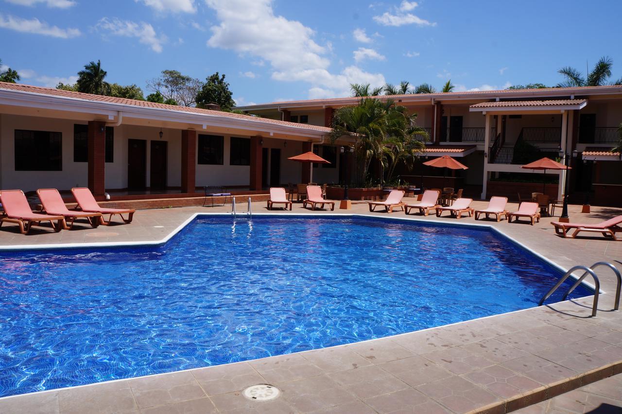 Farallones Hotel Chinandega Ngoại thất bức ảnh