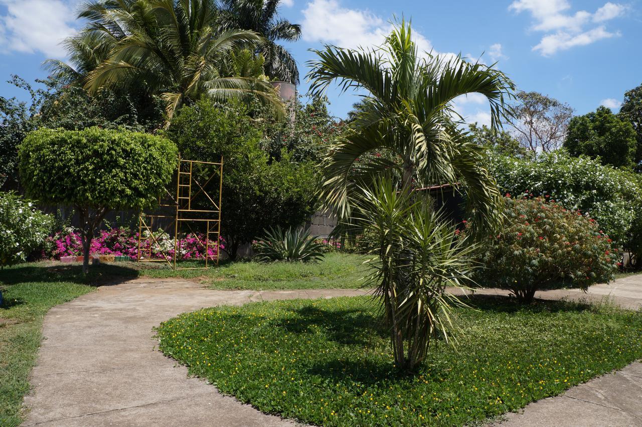Farallones Hotel Chinandega Ngoại thất bức ảnh