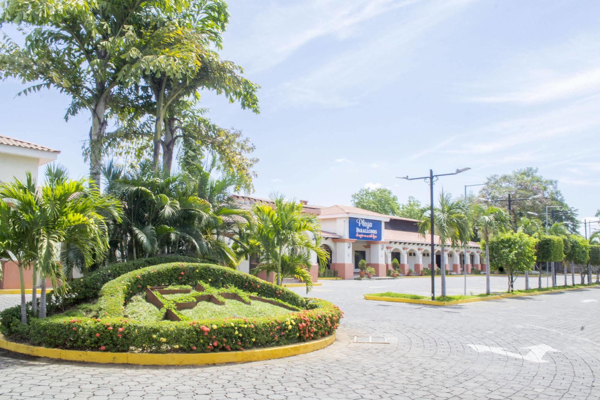 Farallones Hotel Chinandega Ngoại thất bức ảnh