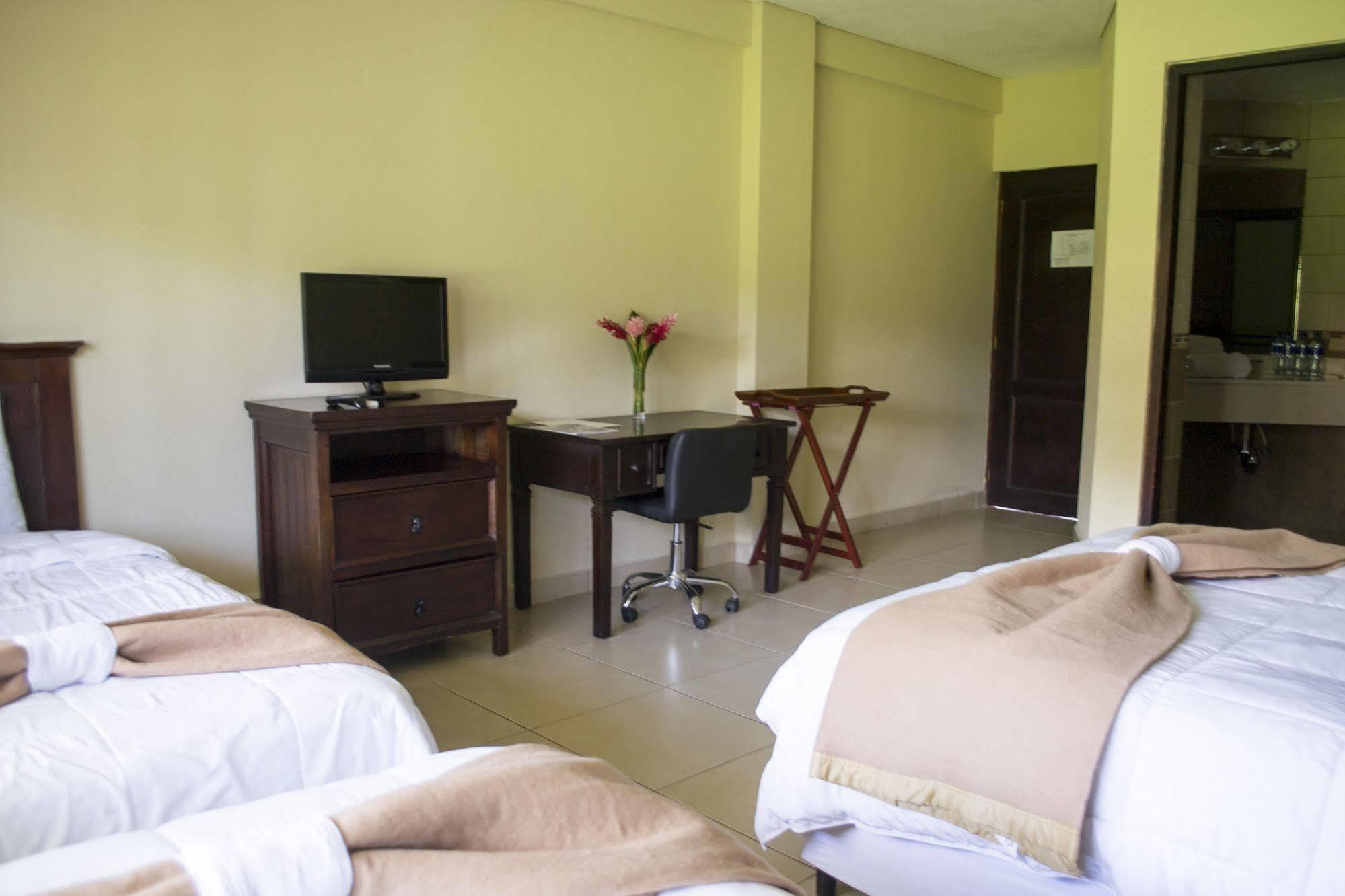 Farallones Hotel Chinandega Ngoại thất bức ảnh