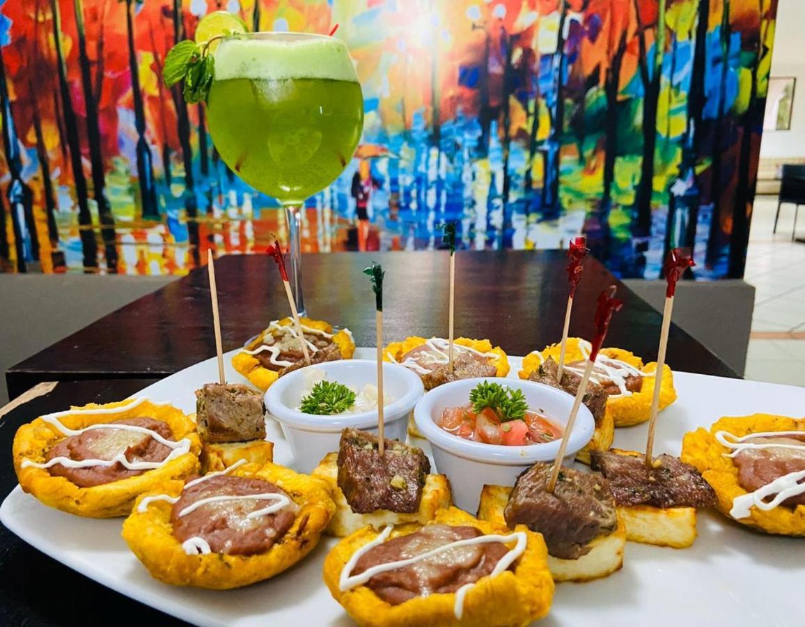 Farallones Hotel Chinandega Ngoại thất bức ảnh