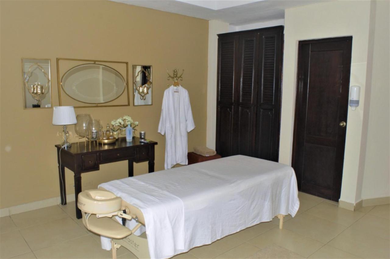 Farallones Hotel Chinandega Ngoại thất bức ảnh